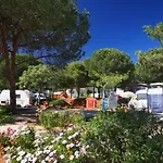 Terrasse A - Pour Couples - Api-1-52-1893 *